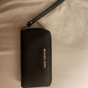 Michael Kors wallet